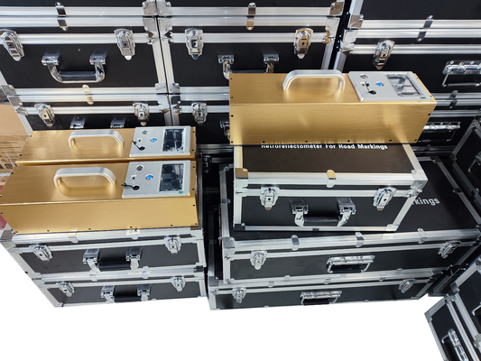 精密な反射メーター 340mm X 95mm 開口エリアの正確な測定のために