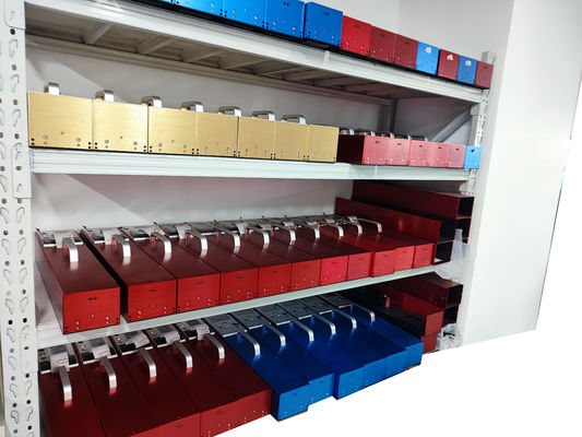 寸法精度を実現するために設計された、測定誤差が少なく、全体の体積が700mm X 135mm X 115mmの105度視野角ツール