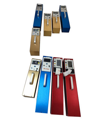 700mm X 135mm X 115mm 全容量反射メーター 105度視角とRL測定範囲を含む 0-4000mcd M2lx 反射性試験